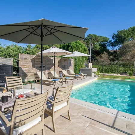 Villa Erato By Vintage Travel *