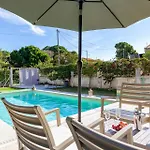 Vila Erato By Vintage Travel